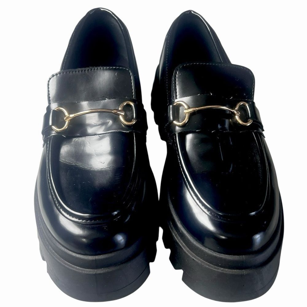 ASOS Design Black Loafers with Gold Accent Sz 9